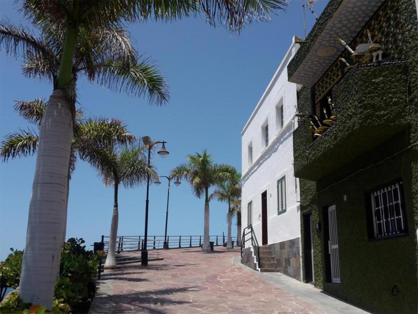 Alcala Seaside Apartment, Two Rooms, Private Parking Екстер'єр фото